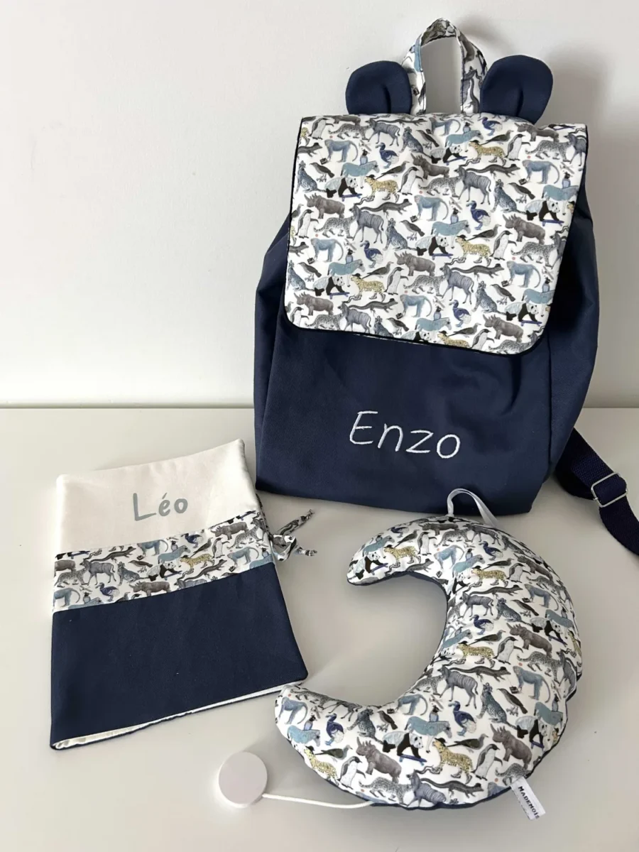 Cadeau naissance personnalisé prénom brodé