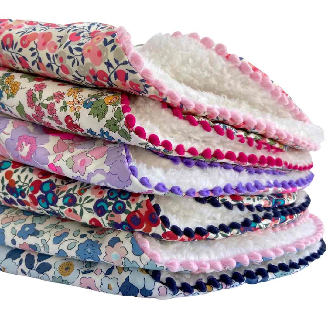 Foulard liberty enfant doublure fourrure blanche
