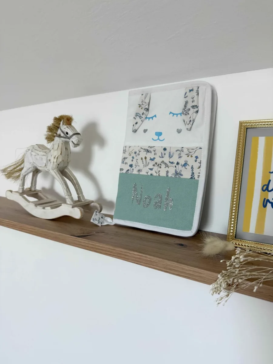 Protège carnet de santé personnalisé lapin