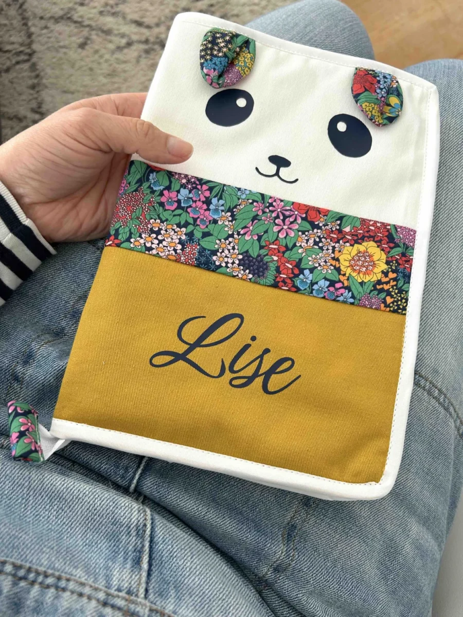 Protège carnet de santé personnalisé panda liberty