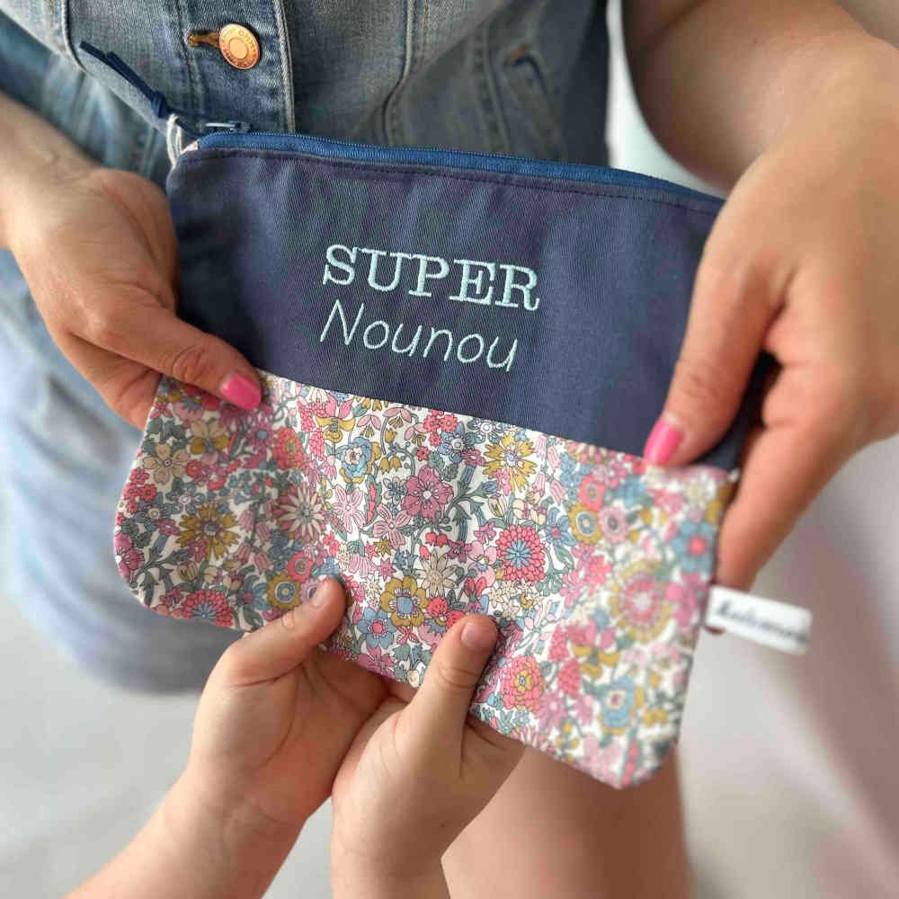 Pochette personnalisée super nounou