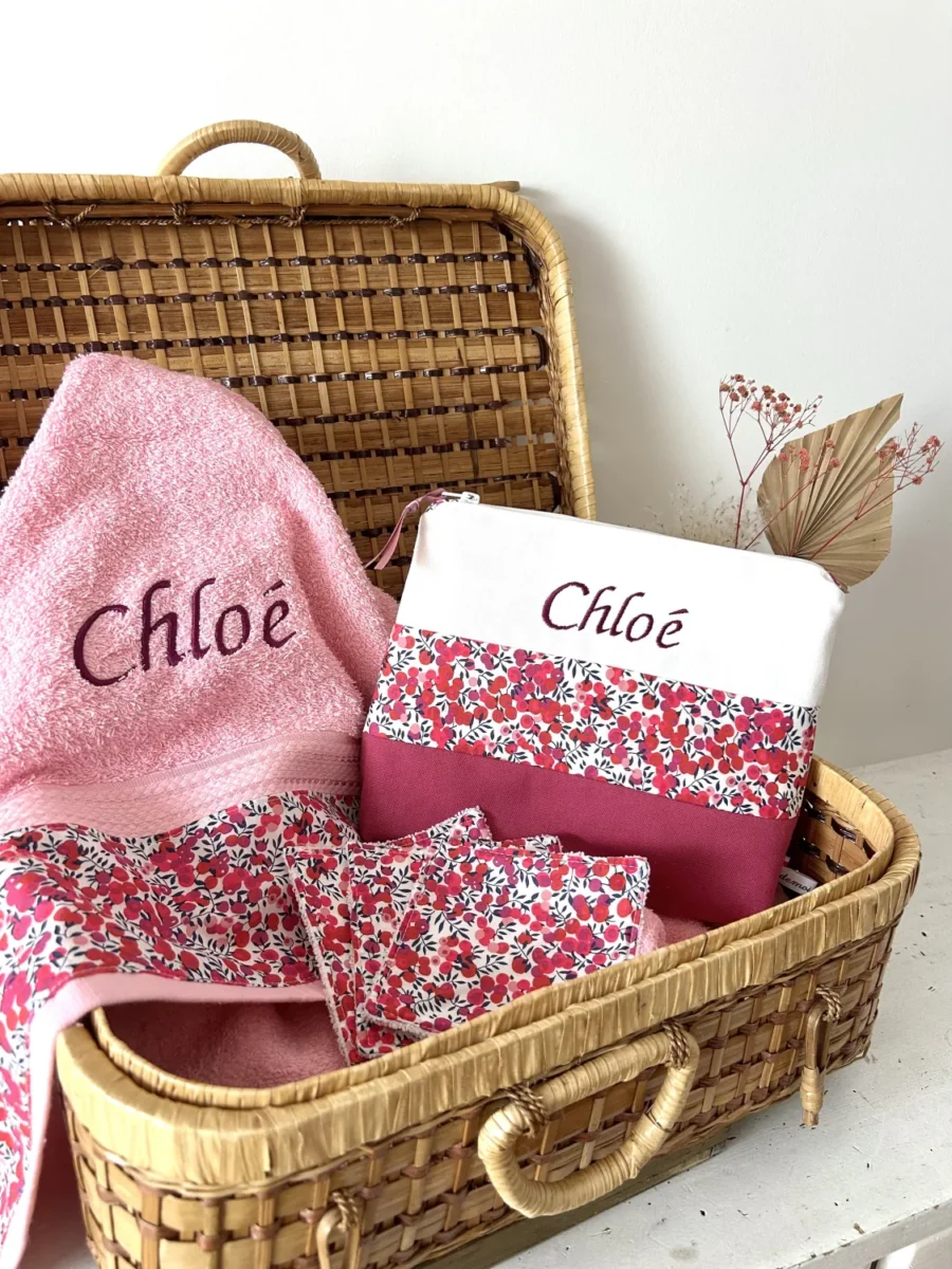 Coffret bain brodé