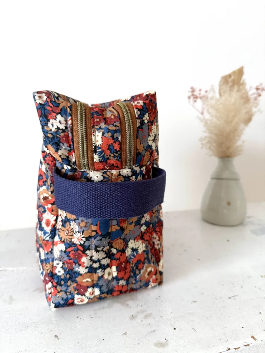 Trousse de toilette matelassée liberty grand format marron