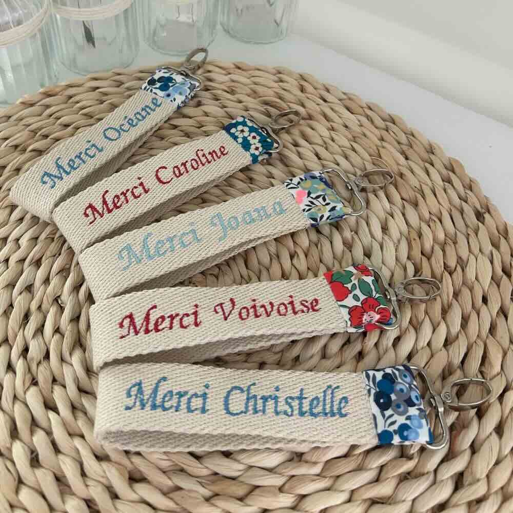 Porte clés brodés